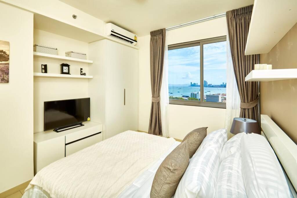 Unixx By Tech Apartment Pattaya Luaran gambar