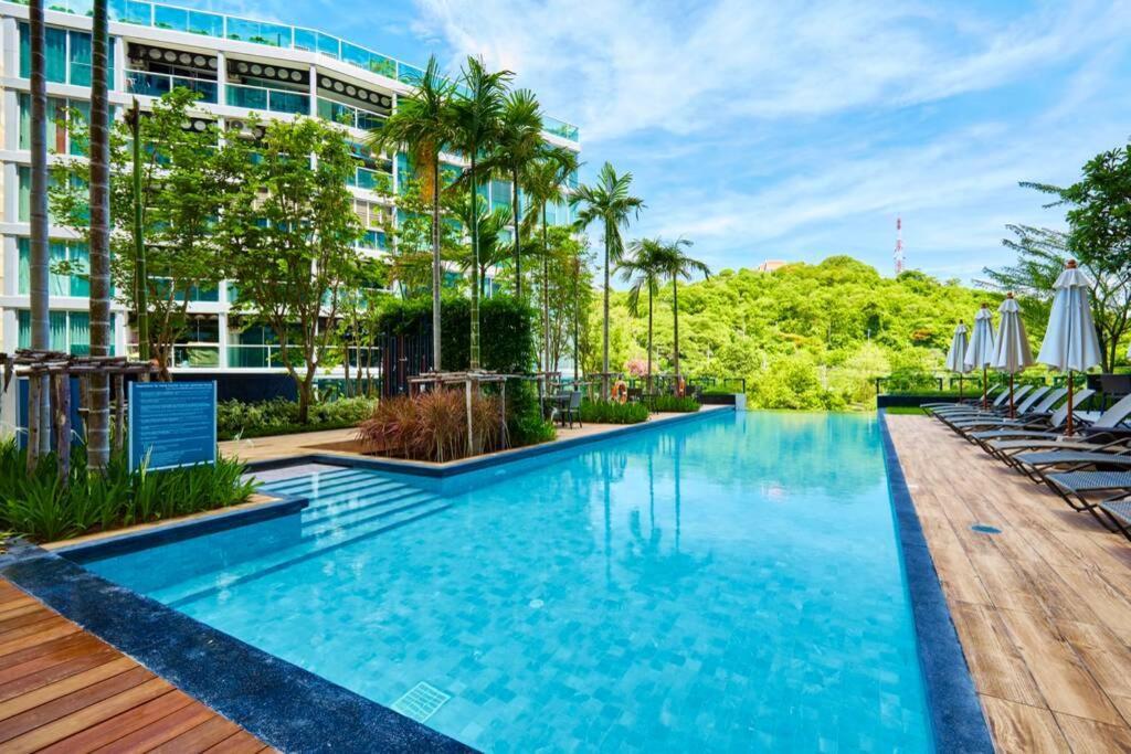Unixx By Tech Apartment Pattaya Luaran gambar